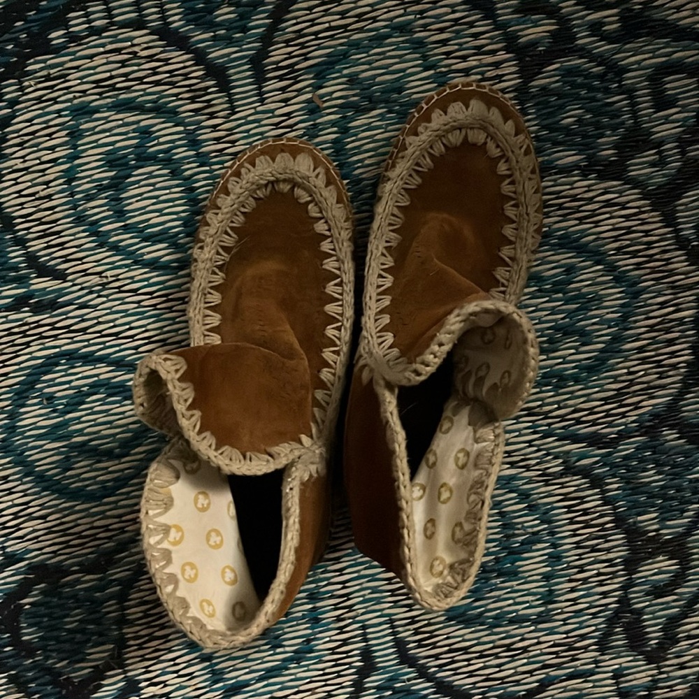 Mou suede booties size 38